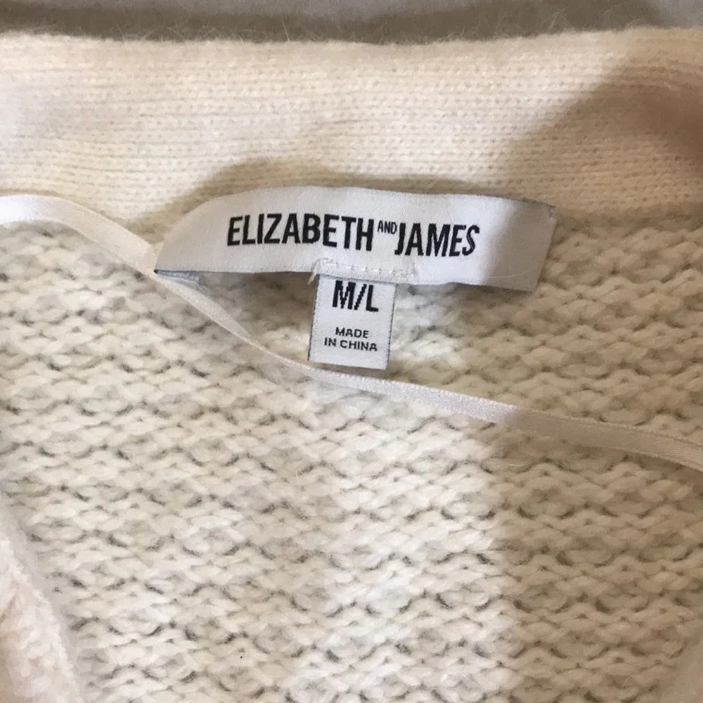 Stunning angora mix sweater coat, M/L - Picture 8 of 9